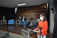 Representantes das 11 entidades participaram do ato comandado pela secretária Meire Azevedo e pelo prefeito Jorge Seba (Foto: A Cidade)