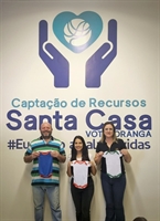 A MS Uniformes e EPIs doou roupas de bebês para a Santa Casa de Votuporanga (Foto: Santa Casa)