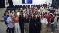 'Micronarrativas Atípicas' apresenta baralho educativo sobre o autismo adulto e o mercado de trabalho