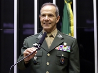Na entrevista à Cidade FM, o deputado Peternelli explicou por que defende a elaboração de um imposto único no Brasil (Foto: Câmara dos Deputados)