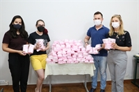 Foram doados mais de 300 kits de absorventes íntimos descartáveis (Foto: Prefeitura de Votuporanga)