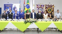 Em noite de gala, Lions recebe governador e celebra 60 anos de trabalho com festa e solidariedade