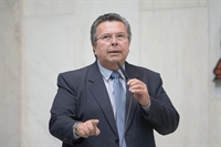 O votuporanguense Carlão Pignatari ocupa desde março o maior cargo do Legislativo do Estado de São Paulo (Foto: Alesp)