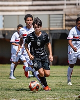 O Cavinho sub-15 jogou contra o São Paulo na manhã do último sábado na Arena Plínio Marin (Foto: Leandro Fotógrafo)