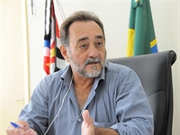 O prefeito José Adalto Borini, conhecido como 'Zé do Carneiro', destacou os avanços e os desafios enfrentados durante sua administração (Fotos: Prefeitura de Nhandeara)