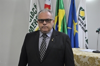 O presidente Carlos Eduardo Ramalho Matta tomou posse para o segundo mandato na Associação Comercial (Foto: A Cidade)