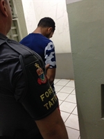 O flagrante aconteceu durante patrulhamento da equipe na noite da última sexta-feira (28) pelo bairro Sonho Meu Foto: Divulgação/Polícia Militar 