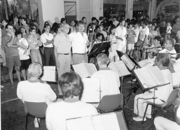 Banda ZEquinha de Abreu - O maestro Tuca enaltece o secretário de Educação e Cultura, Annibal Torrón,  pela volta das atividades da Coorporação Musical “Zequinha de Abreu”.\r\n