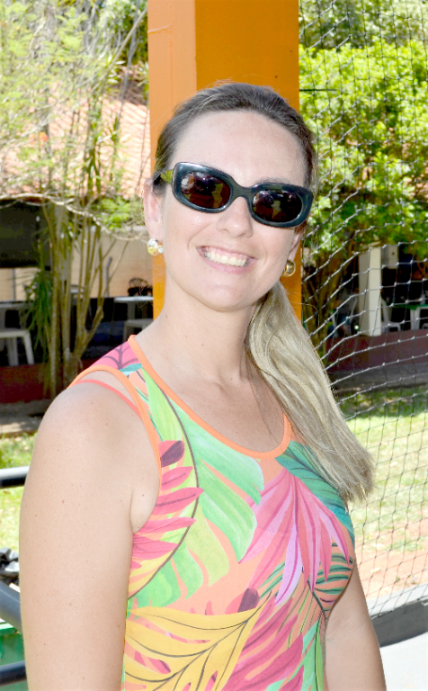 Toda a beleza e charme da esportista Manoela Mota Dornelas em dia de treinos e campeonato de Beach Tennis aqui em Votuporanga