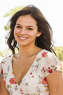 Na primeira fase de “Em Família”, Bruna Marquezine viverá Helena quando jovem