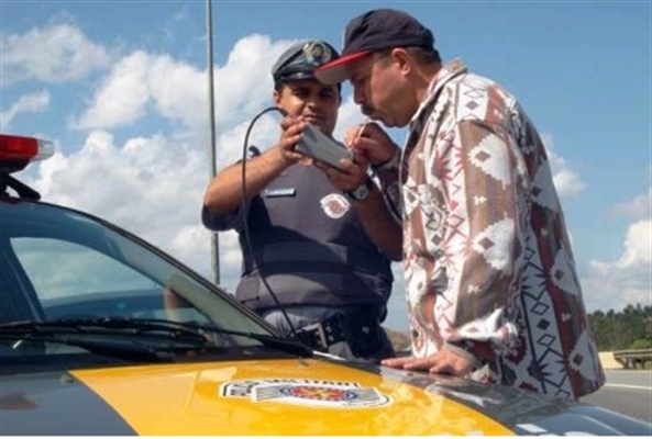 Operação detém 23 motoristas embriagados 