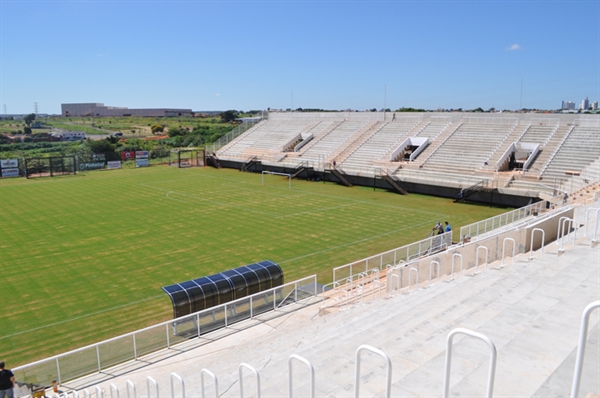 Prefeitura aguarda recursos para cobertura da Arena