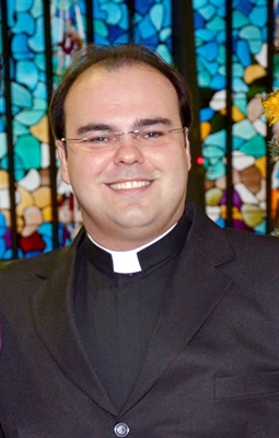 O padre Roberto Bocalete é pároco da Paróquia Santa Luzia, responsável pela Capela de Santos Reis  (Foto: Diocese de Votuporanga)