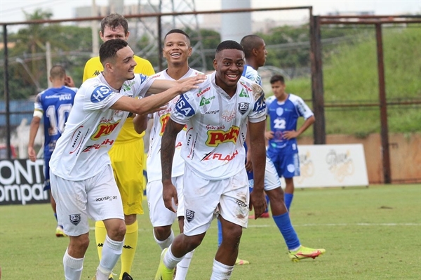 O MoleCAV encara a equipe do Atlético Matogrossense na luta pela classificação antecipada para a segunda etapa da Copa São Paulo (Foto: Rafael Bento/CAV)