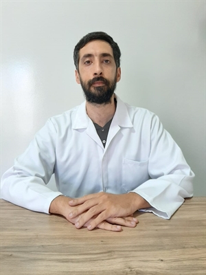 Dr. Emanuel Rivas, Fisioterapeuta Quiropraxista, oferece atendimento especializado junto à Movifísio em Votuporanga (Foto: Divulgação)