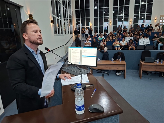 O vereador Emerson Pereira apresentou uma proposta para que o Mounjaro seja distribuído na cidade. Foto: Assessoria