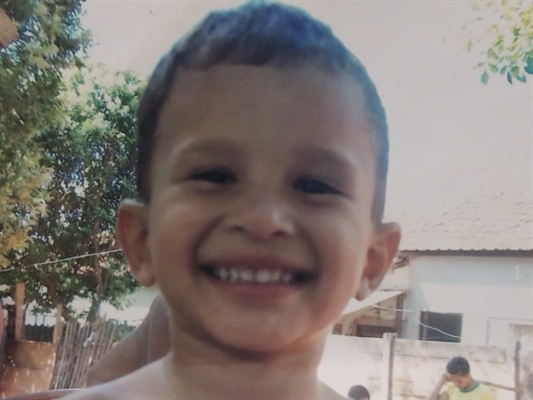 Criança de quatro anos está desaparecida 