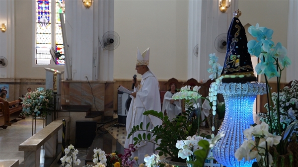 As celebrações da Padroeira começam amanhã com a Novena e seguem até dia 18 com a tradicional quermesse (Foto: Catedral)