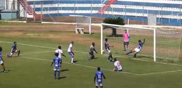 Jogando em casa o Fernandópolis perdeu para o Penapolense (Foto: Reprodução)