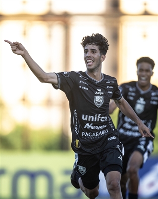 Cavinho encara a Ponte Preta na próxima fase da Copinha (Foto: Hainer Moura)