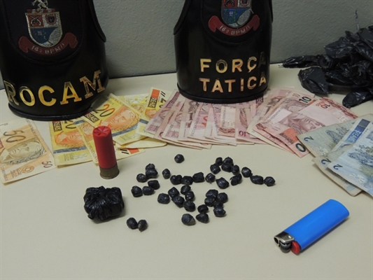 Homem é detido por tráfico de droga no bairro Santa Amélia pela Polícia Militar