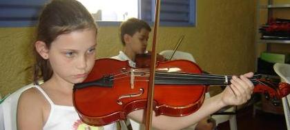 Matrículas abertas para aulas de instrumentos musicais