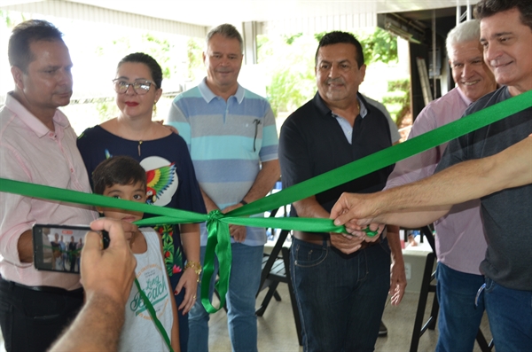 Na presença de autoridades políticas, associados e diretores, o presidente do Assary Clube de Campo de Votuporanga, Rogério Marques e sua atual diretoria, inaugurou a obra (Foto: A Cidade)