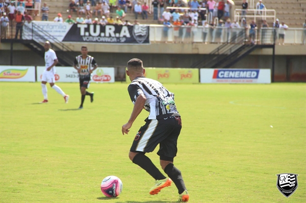 Baixo público nos jogos na Arena Plínio Marin também prejudicou as finanças do clube (Foto: Rafael Nascimento/CAV)