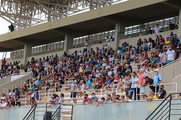 A diretoria da Votuporanguense está animada para receber torcedores e diz que tem altas expectativas para que lotem a Arena (Foto: Rafael Bento/CAV)