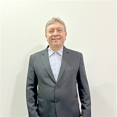 Marcelo Zeitune agora está de boa. Vai cuidar da família. Na Prefeitura, o pessoal gosta dele. (Foto: Assessoria)
