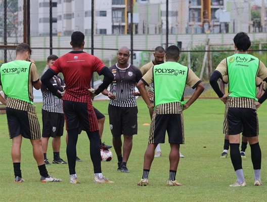 Equipe faz seus últimos treinos hoje e amanhã para depois embarcar para Presidente Prudente (Foto: A Cidade)