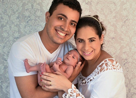 Média de cinco bebês nascem por dia na cidade
