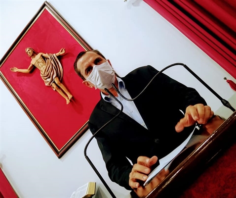 Daniel David foi à Tribuna e falou sobre a possibilidade de revogação do corte de repasses para a Santa Casa de Votuporanga (Foto: A Cidade)