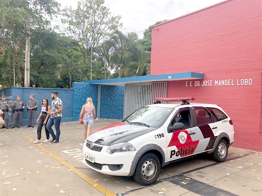  Ao todo, 38.710 mulheres e 34.052 homens estão aptos a votar nas 236 seções eleitorais de Votuporanga deste domingo (2) (Foto: A Cidade)