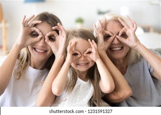 Neste especial de Dia da Mulher, ouvimos mulheres de três gerações da mesma família para entender o que mudou, e o que ainda precisa mudar. Foto: Divulgação