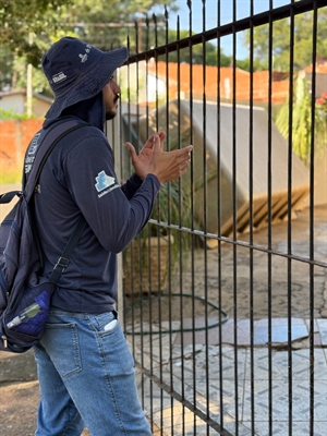 Recusa de moradores e imóveis fechados dificultam o trabalho das equipes   Foto: Prefeitura de Votuporanga