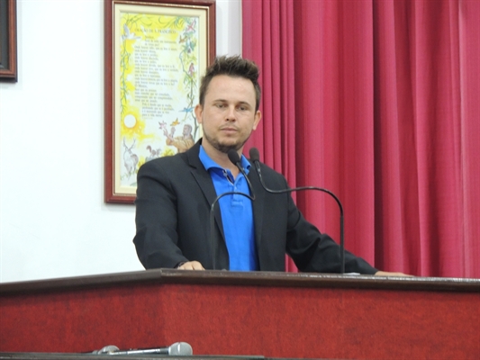 Emerson pede mais empenho da Polícia e MP para apurar morte