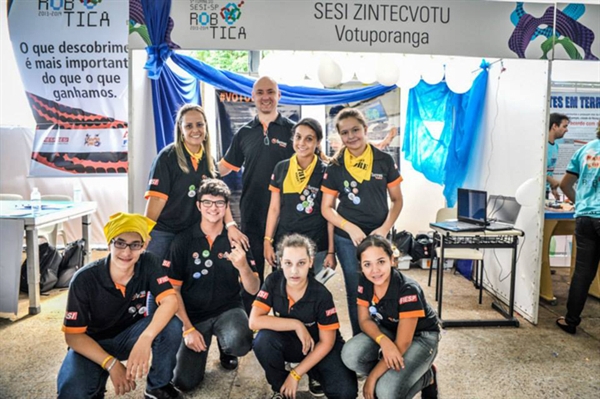 Equipe do Sesi Votuporanga conquista segundo lugar em torneiro de robótica