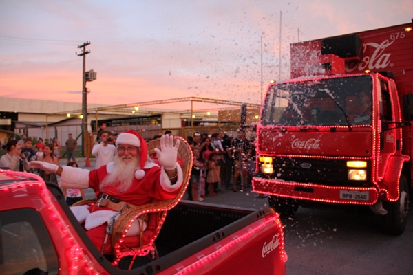 Caravana Coca-Cola chega a Votuporanga