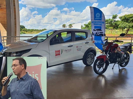 Empresário Valmir Dornelas doou os veículos. Foto: A Cidade