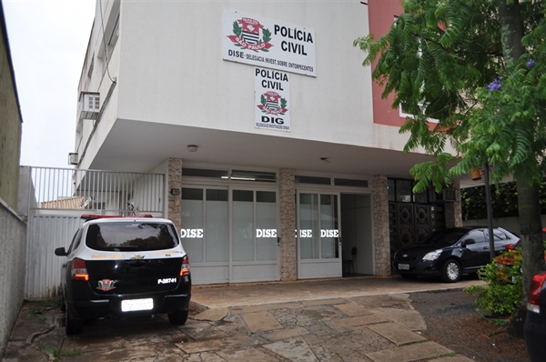 A Delegacia de Investigações Gerais, a DIG, de Votuporanga, investigará o crime (Foto: Aline Ruiz/A Cidade)