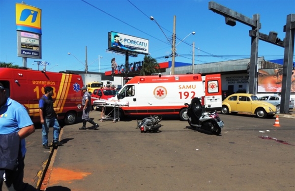 Homem de 59 anos morre após batida de motos