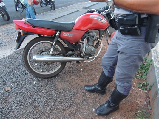 Força Tática e Rocam agem rápido e recuperam moto