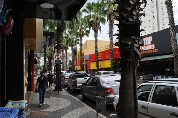 Comércio de Votuporanga se prepara para primeiro final de semana de lockdown; Prefeitura publica decreto para reforçar medida (Foto: A Cidade)