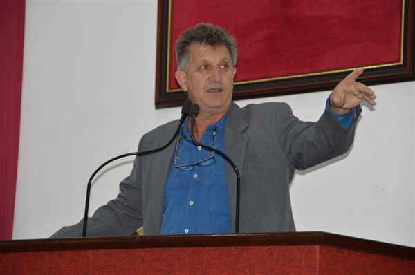 Na Câmara Municipal, o vereador Dr. Ali Hassan Wanssa (PV) falou sobre segurança pública no Estado e feminicídio (Foto: Câmara Municipal)