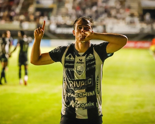 CAV e Água Santa jogaram na Arena Plínio Marin (Foto: @fotografia.leandro)