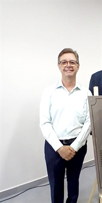 Adauto Mariola em alta. Ele está sendo instigado a trocar o cofre gordo da Votuprev pela crise da Saev. Será que tem coragem?(Foto: Divulgação)