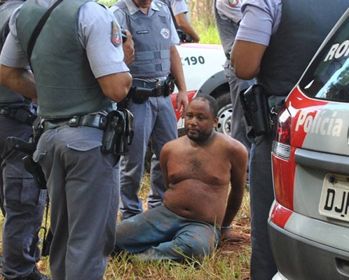 Bandidos são mortos em fuga após torturar família