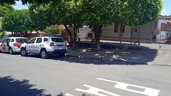 O homem identificado como "Saci" foi socorrido em estado grave (Foto: A Cidade)