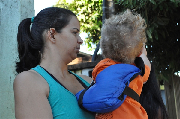 Juliana disse que só retorna seu filho na creche quando conseguir a sua transferência 